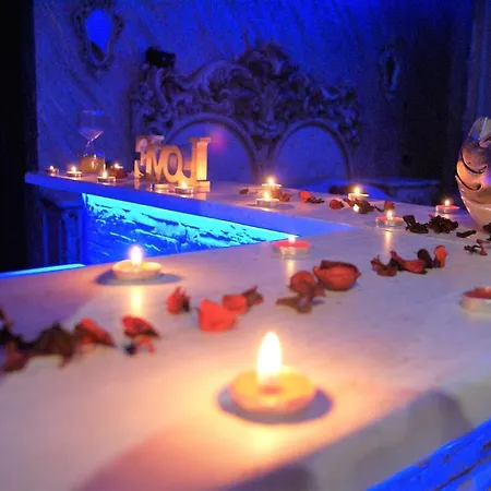 Gold Luxury ローマ