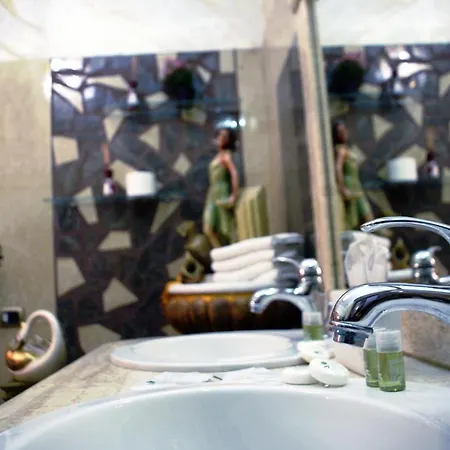 アパート Gold Luxury ローマ